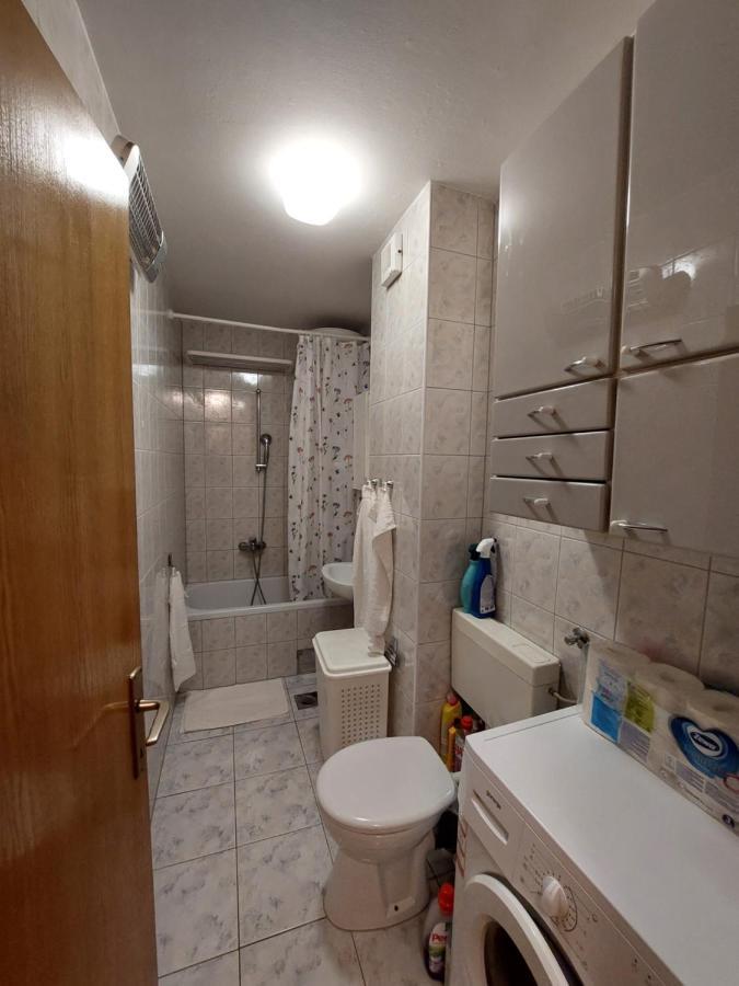Apartman Mira Makarska Exterior foto